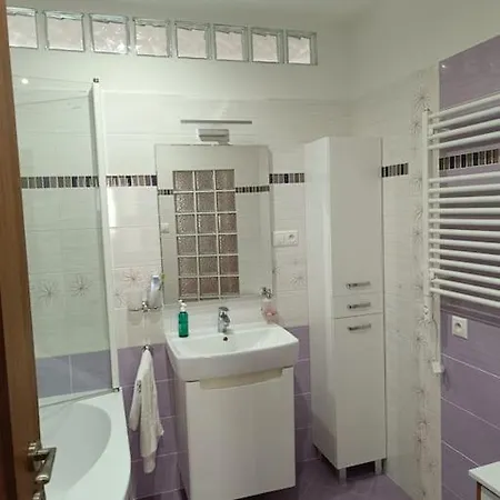 Velky 2-4 Osob V Srdci Tatier Apartament