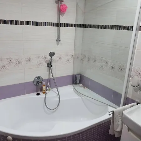 Velky 2-4 Osob V Srdci Tatier Apartament